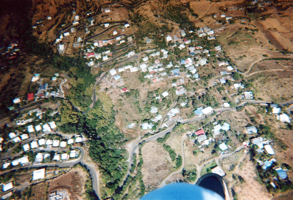 2002 - La Réunion A12.jpg